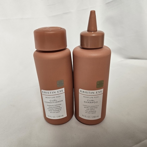 Kristin Ess Other - Kristin‎ Ess Moisture Rich Curl Shampoo and Conditioner Set